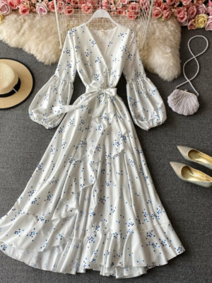 White V Neck Long Sleeve Dress Fashion Dress P339