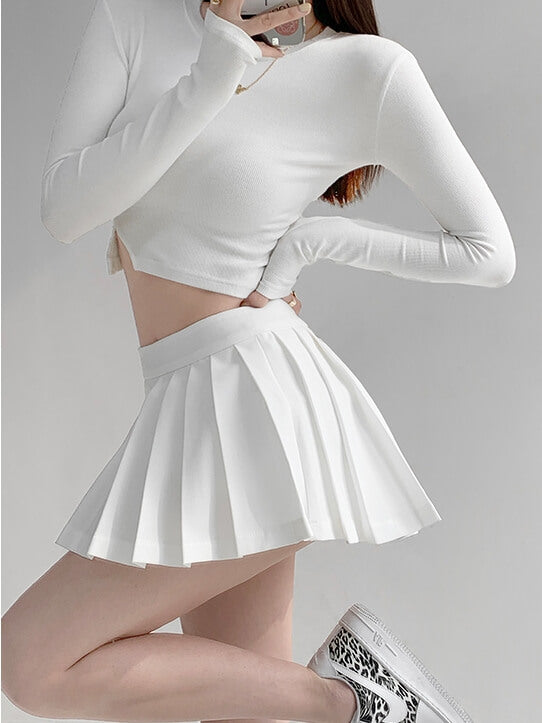 Spicy mini pleated skirt - Image 4