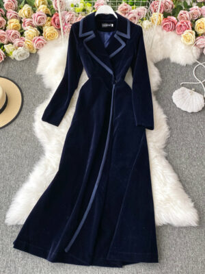 Elegant Velvet Long Coat Dress P300