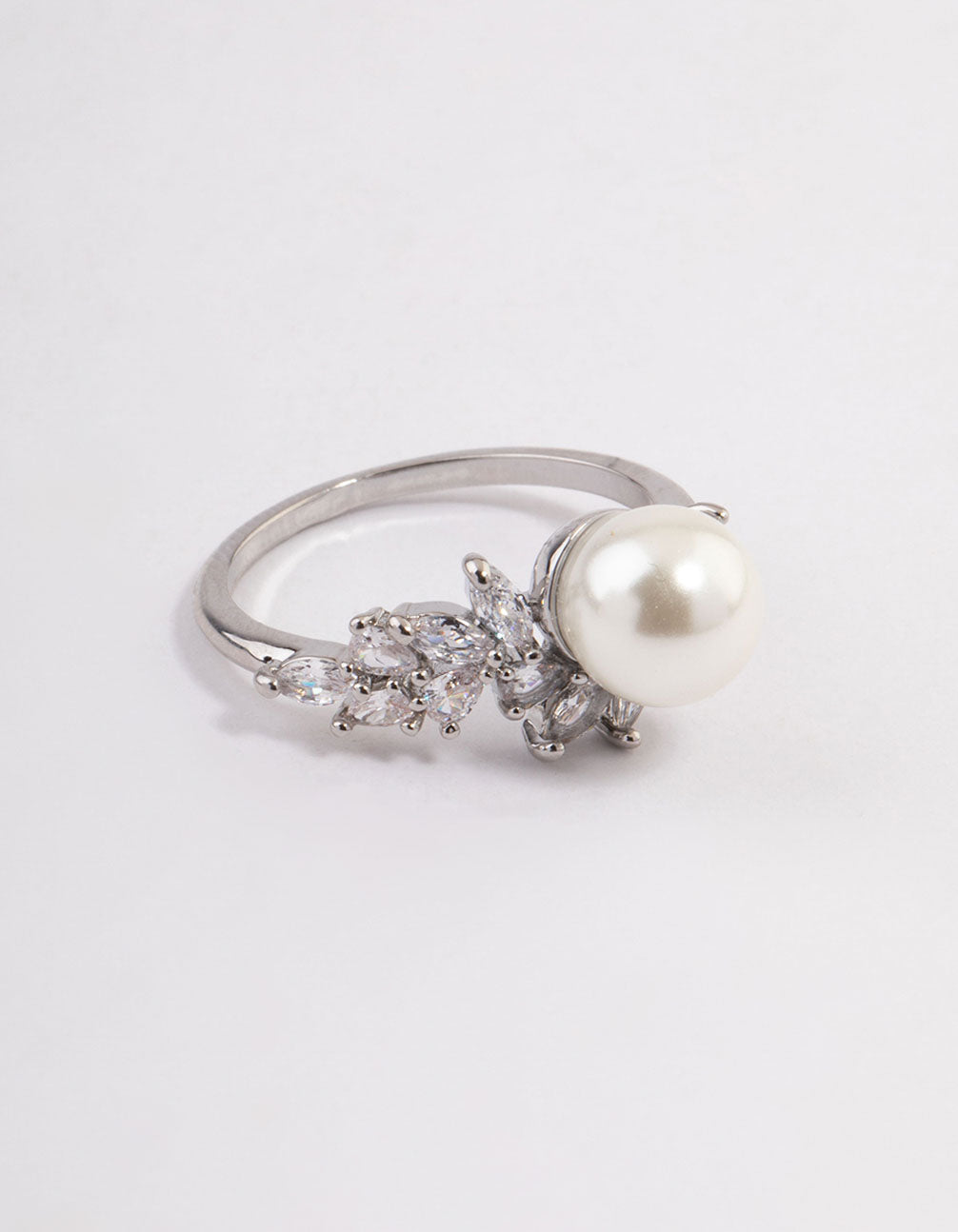 Leafy Pearl Ring